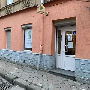 Antihostel Forrest , Lviv Ukrayna